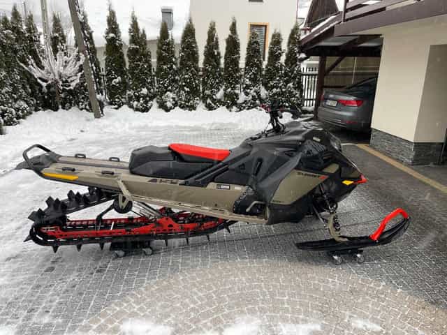 Ski doo summit 850 Turbo expert 2022