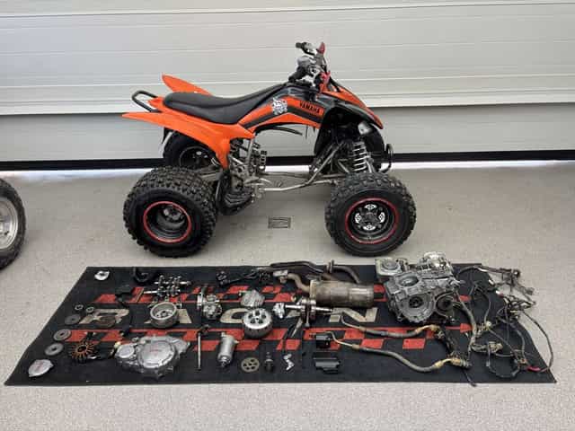 Dawca Części YAMAHA RAPTOR YFM 250 R 08-13 Cylinder Skrzynia Wał Stator Magneto Cdi Moduł Kar...