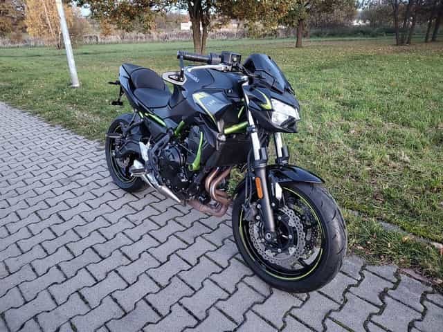 Kawasaki z650  2022