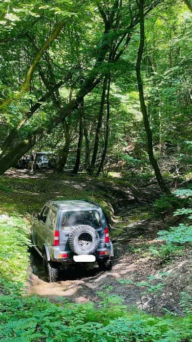Suzuki Jimny - off-road