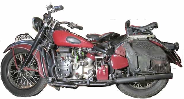 Motocykl historyczny z koszem