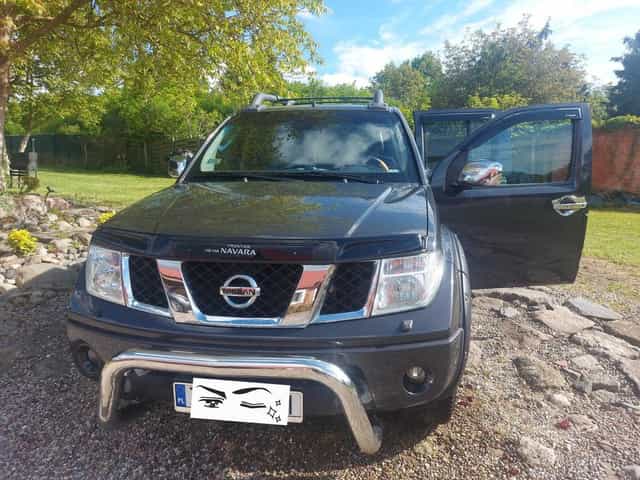 Nissan NAVARA D 40,Double Cab LE 2,5dci,skóra full opcja-4X4 Projekt