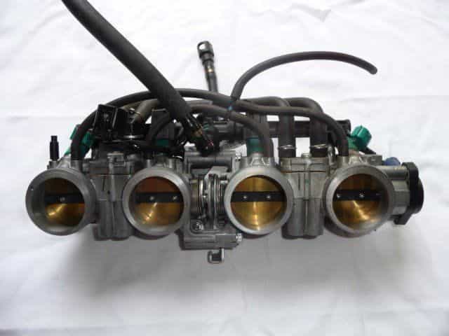 honda cbr 1000 rr sc59 przepustnice wtryski