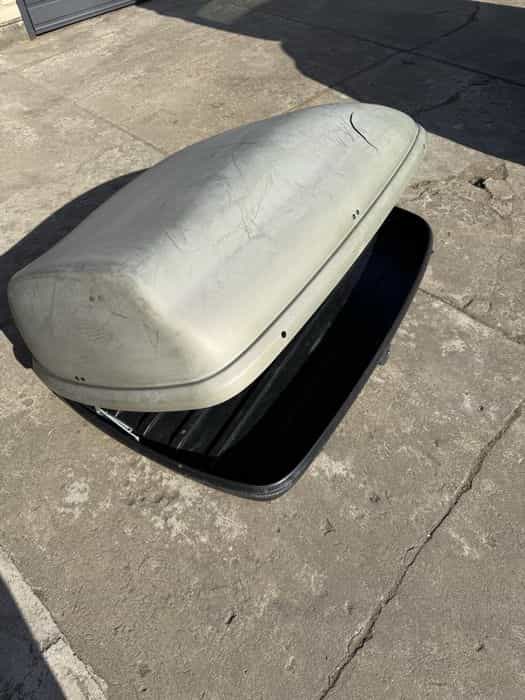 Box dachowy 320 litrow