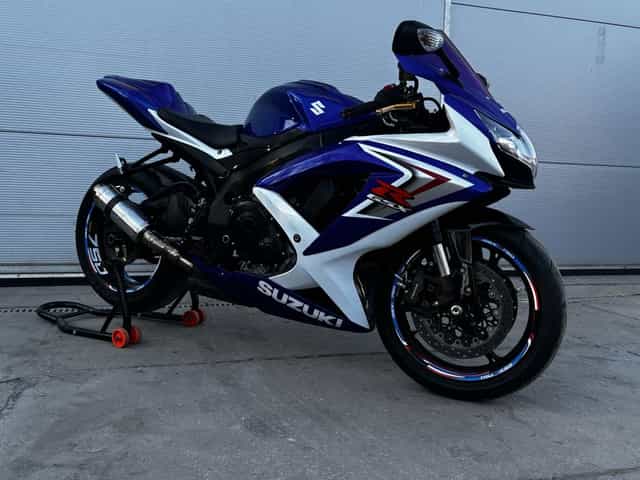 Suzuki gsxr 750 K8
