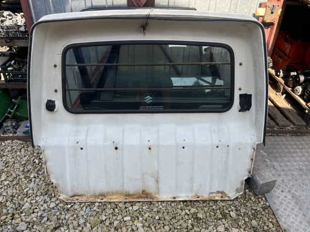 Suzuki samurai long sciana  grodziowa