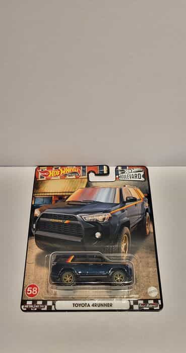 Hotwheels Boulevard #58 Toyota  4Runner