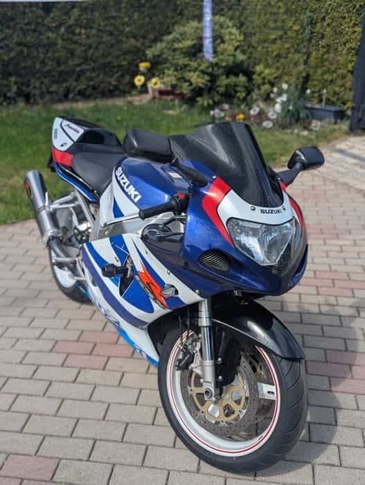 Suzuki GSX-R 750 K1, tylko 35k przebiegu