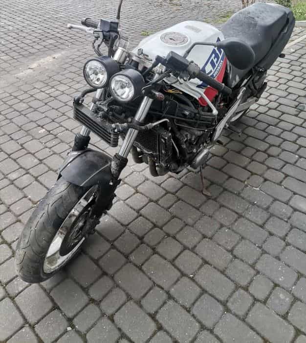Honda  CBR 1000F
