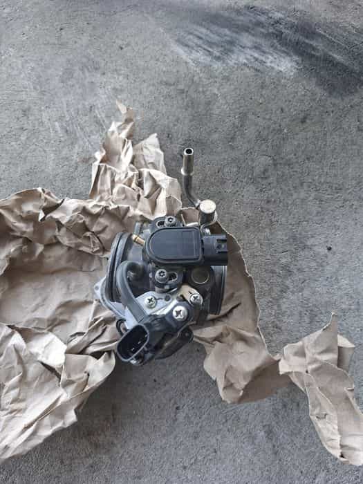 Przepustnica Yamaha grizzly 700