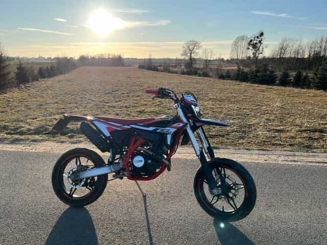 Beta rr 125 rok 2022 kat. a1 b (rieju, aprilia, sherco, honda, derbi)