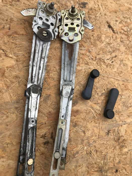 Suzuki samurai podnosnik szyby korbka mechanizm