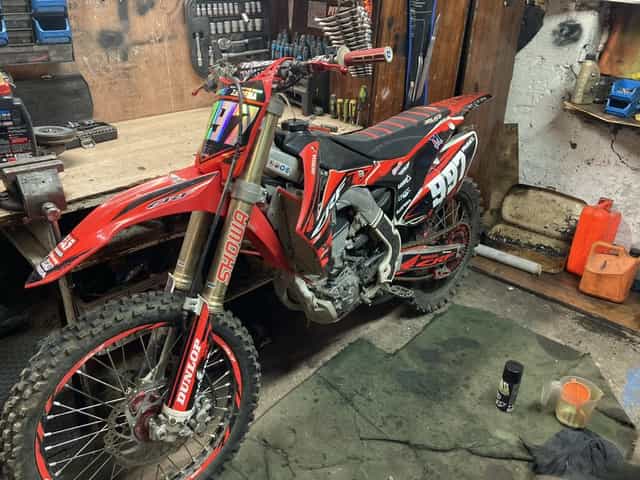 Cross Honda Crf250R