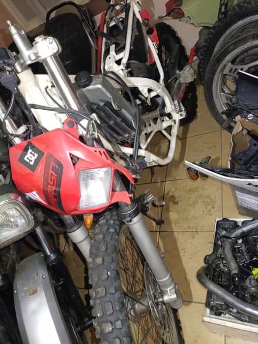 Beta RR 50 rama z dokumentami czesci