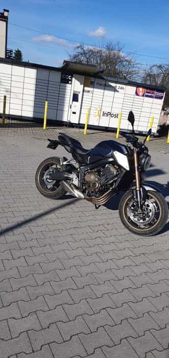 Honda cb650r mały przebieg