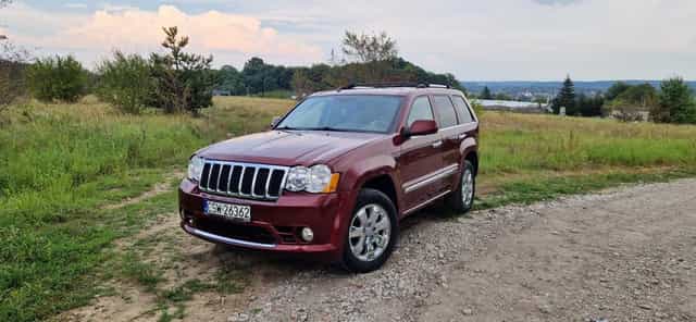 Jeep Grand Cherokee Overland 5.7 hemi GAZ