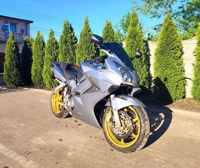Sprzedam motocykl Honda VFR 800 Vtec
