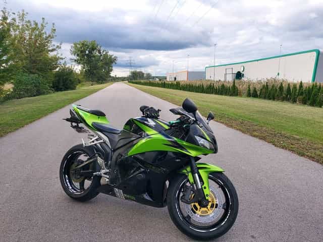 Honda cbr 600rr pc40