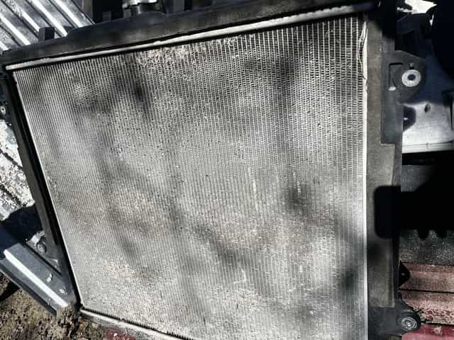 Chłodnica toyota 4runner 5 generacji 4.0