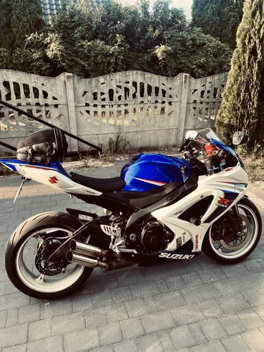 Suzuki  GSXR-1000 k7