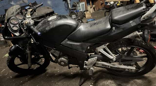 Honda cbr125r jc34 do lakierowania