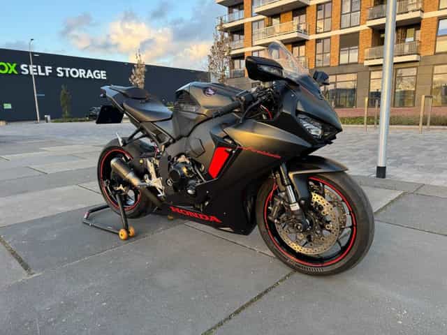 Honda CBR1000RR SC77 2018 | 200+ hp