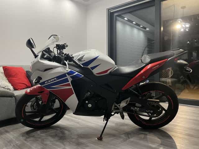 Honda CBR 125 R JC50 2016