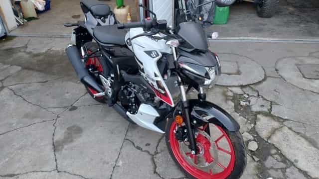 Spszedam motor Suzuki GSXS 125 kategoria B