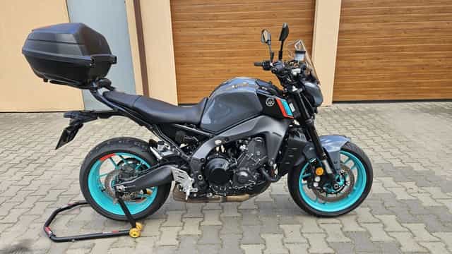 Yamaha MT09 2022 - niski przebieg - gotowa do sezonu