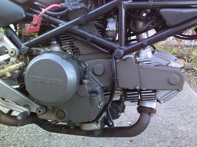 Ducati monster 600 części silnikowe alternator sprzęgło rozrusznik