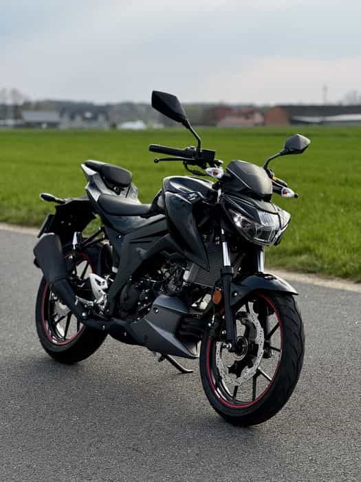 Suzuki GSX-S125 2024 • 700 km • Stan bdb • Titan Black • A1/B