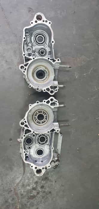 Kartery Karter połówka blok silnik 1997 Kawasaki kx 250 czesci korpus