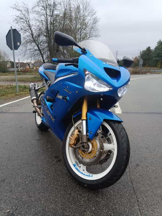 Kawasaki zx6r 636
