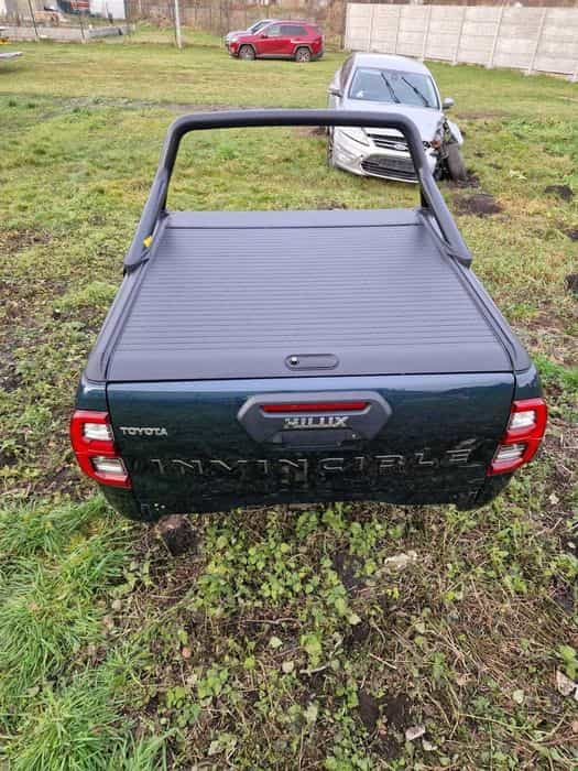 Roleta Mountain Top Roll Toyota Hilux 2025