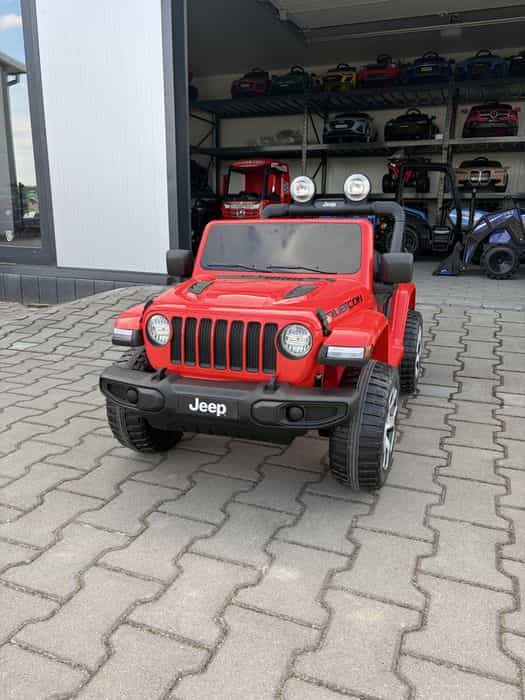 Auto na akumulator Jeep Wrangler Rubicon 4x200 Watt 24V Pilot MP3 Kluczyki Czerwony