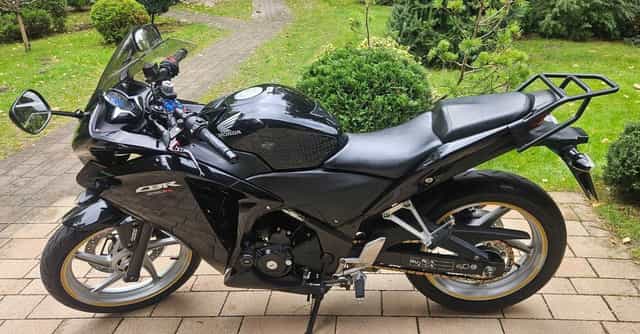 Honda CBR 250 ABS pierwsza rejestracja 2013