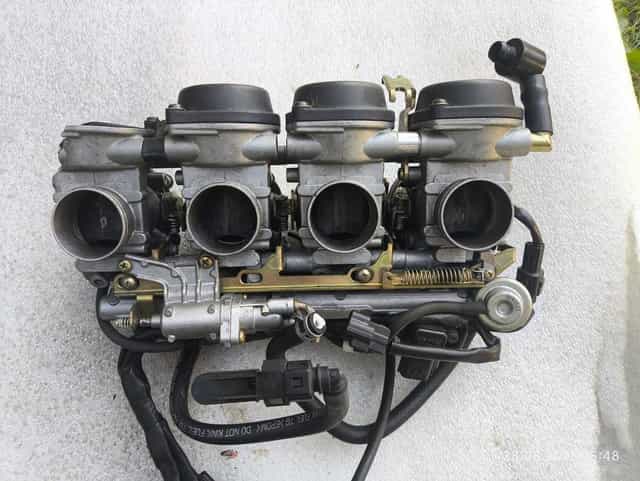 Yamaha R1 RN09 wtrysk przepustnica