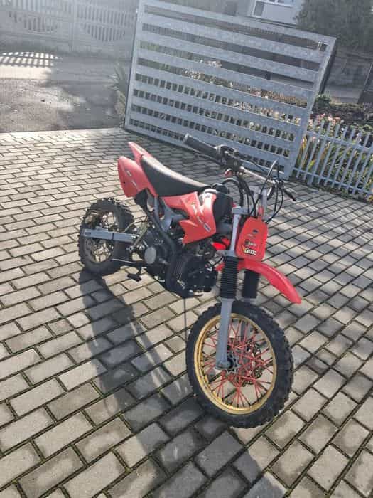 Cross Spalinowy poj 120 Rozrusznik Skrzynia Manualna 4 biegi