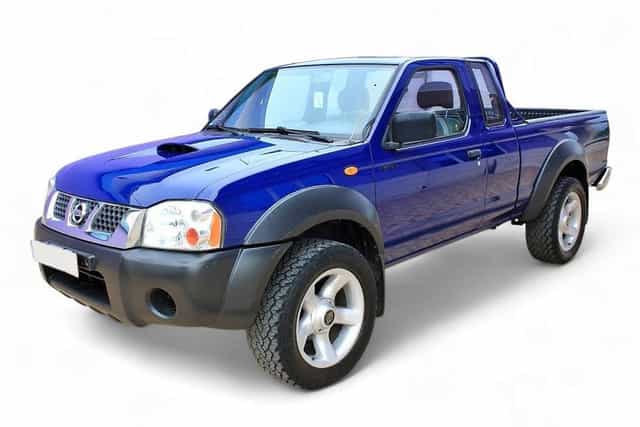 MASKA POKRYWA SILNIKA NISSAN NAVARA D22 II LIFT 2001-2005