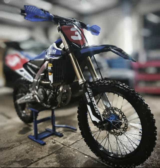 Yamaha yzf 250 4T  2014