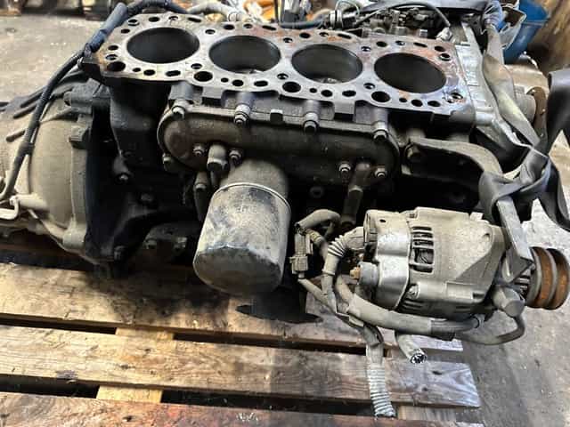 Toyota Hiace Hilux Dyna Blok Silnika Dół 2.4D 2L 96-01 Silnik