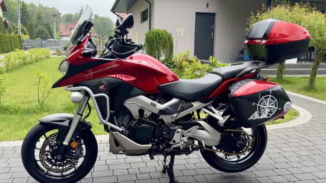 Honda  VFR 800X Crossrunner, Lift, ABS , TC, Travel Edition, Raty