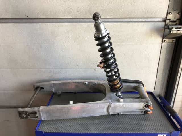 Wahacz beta rr 50 125 zawieszenie  amortyzator factory