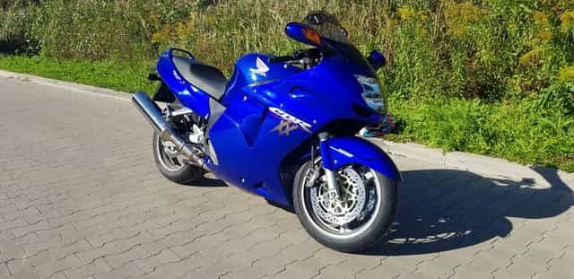 Honda Cbr 1100 XX Super Blackbird
