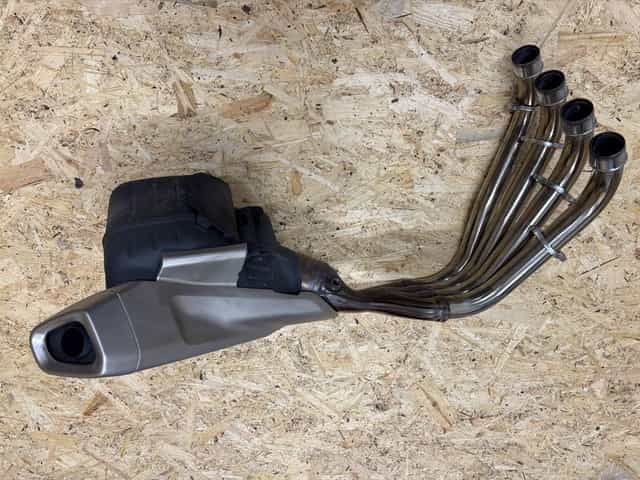 Honda CBR650R 2021 układ wydechowy