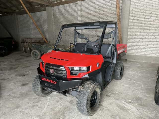 Polaris ranger gravley 1000 4x4 can am jak nowy
