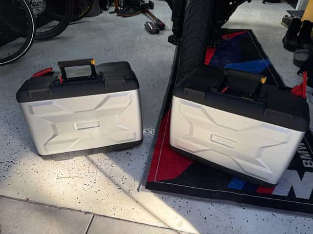 Kufry BMW Vario R1250GS, R120GS, F850GS stan idealny (lewy i prawy)