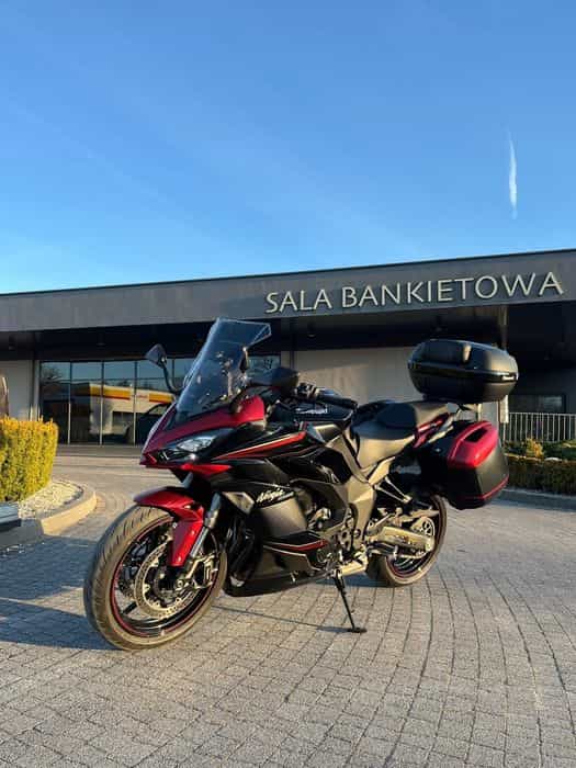 Kawasaki ninja 1000 sx  gt