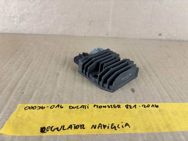Ducati Monster 821 Regulator Napięcia Stabilizator Napięć 2016