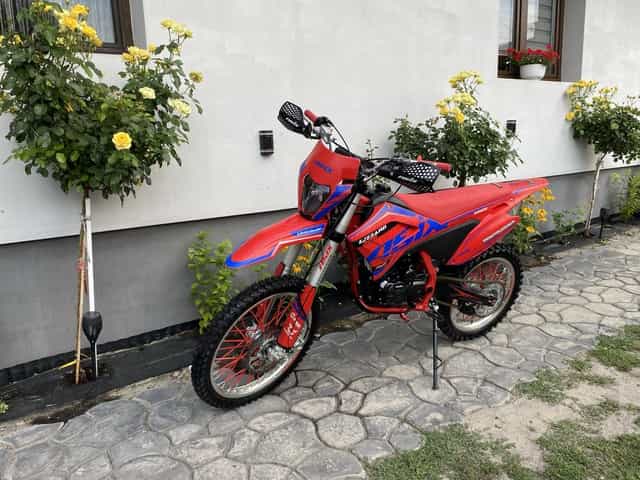 Asix 300rr BDB Stan / 40MTH / nie kayo mrf ktm suzuki